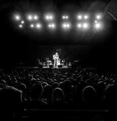 Chris Cornell-Phx-2015-11-04-079